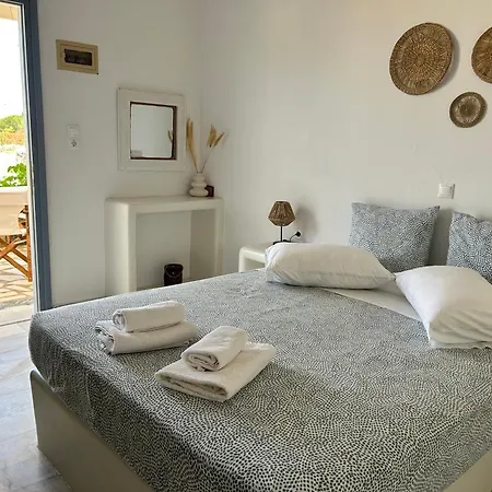 Sunny Naxos Aliko Beach